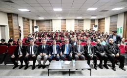 Yeşilyurt Belediye Başkanı Prof. Dr. İlhan Geçit, Şehriban Günata Anadolu Lisesinde ‘Sıfır Atık ve İklim Değişikliği Farkındalık Eğitimi’ sunumuna katıldı