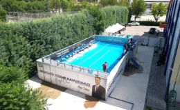 İnegöl Belediyesi ‘Yüzme Bilmeyen Kalmasın’ Projesiyle Yüzme Kursları Düzenliyor